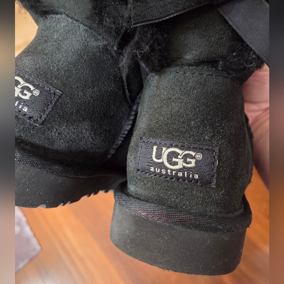 UGG BAILEY TALL II BOOTS TRIPLE BOW BLACK WITH BOX & ORIGINAL PACKAGING SIZE 6 - Picture 9 of 12